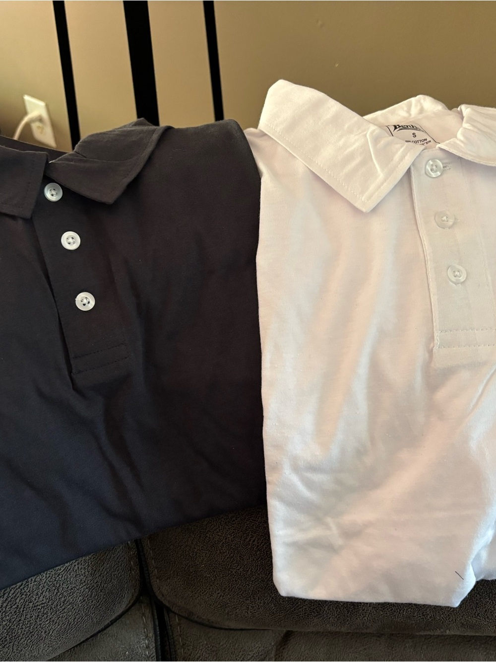 Long-Sleeve Polo Shirt in Black - Picture 5 of 6